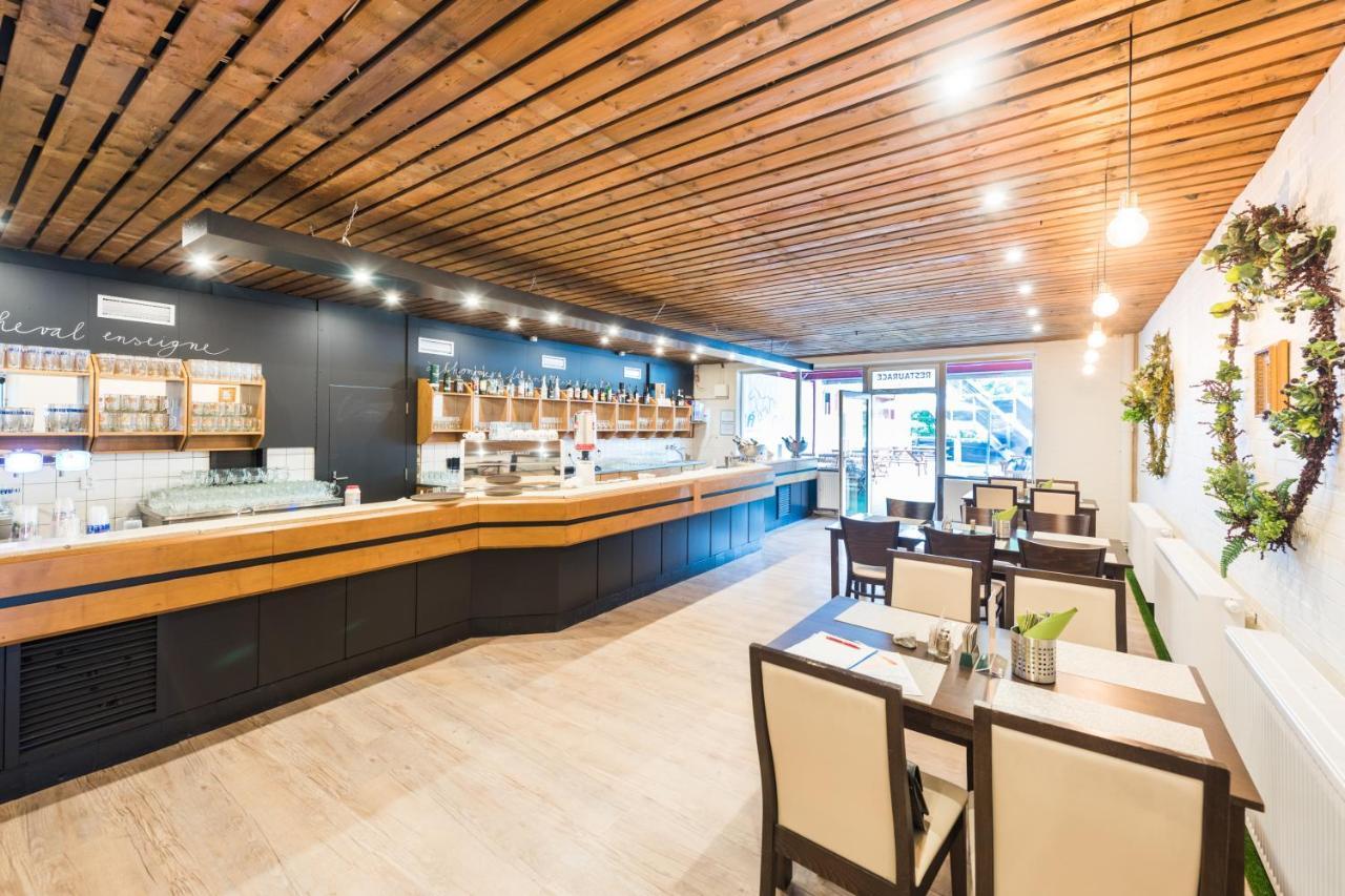 B&B Chuchle Arena Praha Экстерьер фото