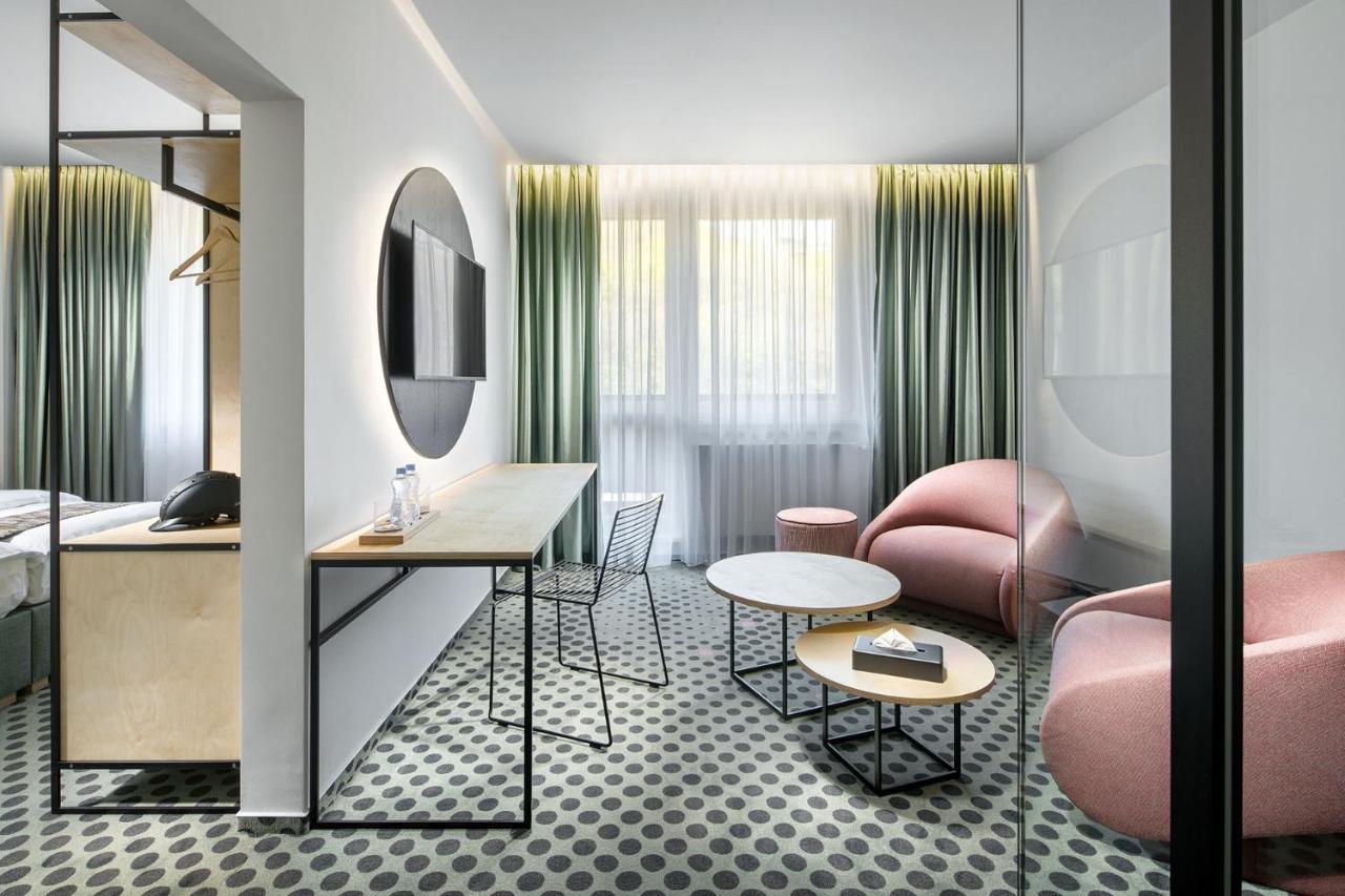 B&B Chuchle Arena Praha Экстерьер фото